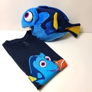 2 X BUNDLE of Finding Dory t-shirt and stuffed animal